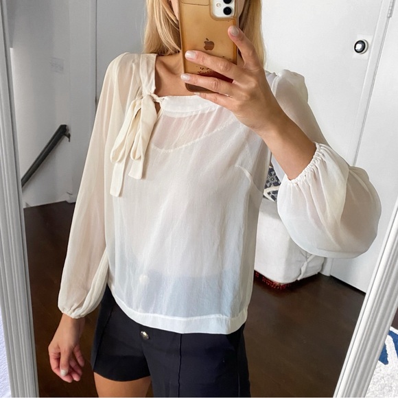 🐚 CLASSY BOW TIE PUFF SLEEVE SHEER BLOUSE! - Picture 2 of 15
